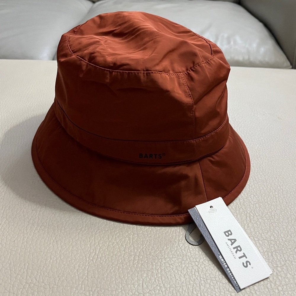 NWT - Barts Unisex Water Resistant Aregon Bucket Hat - Size M/L